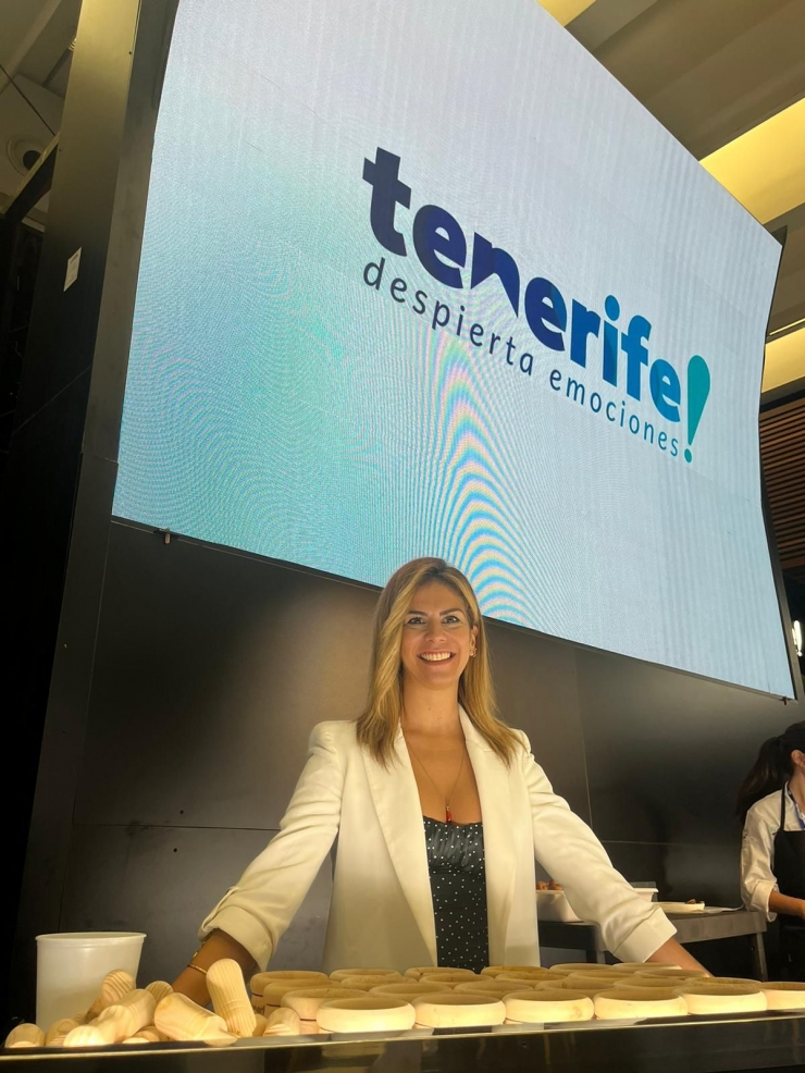 Laura Castro en una de les presentacions de la marca 'Tenerife despierta emociones'.